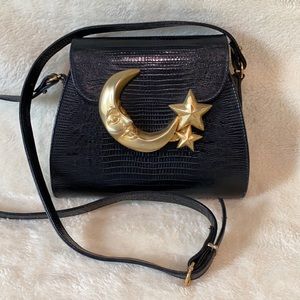 Stunning Ann Turk crossbody